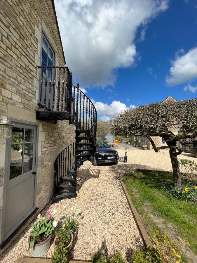 Pear Tree Loft Apartment Lacock Exterior photo